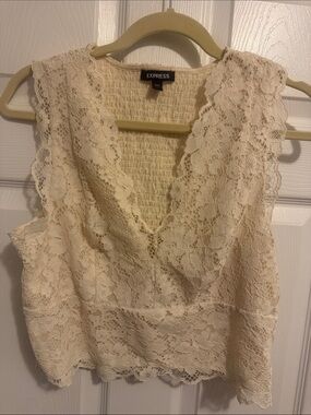 Express Cream Lace V-Neck Camisole Top Size Large